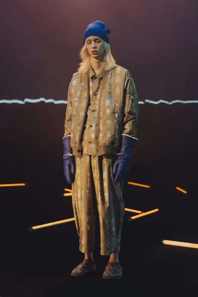 Look 46